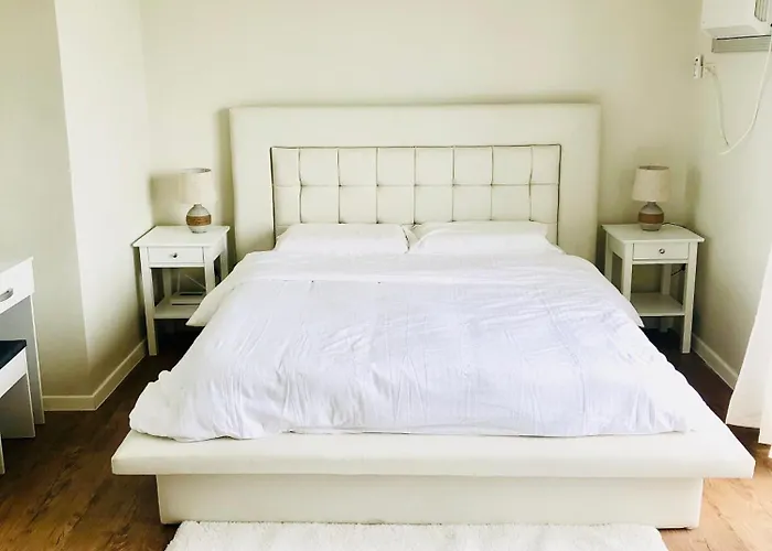 Apartment Cozy And Sunny Near To Mactan Cebu International Airport - Amani Grand & Residences